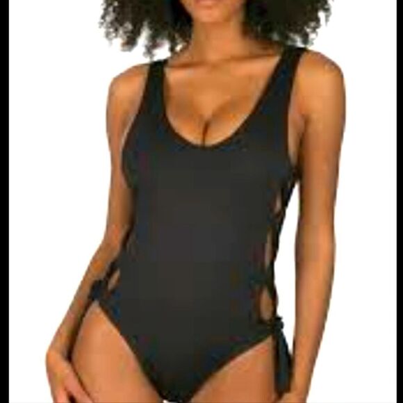 BRAND NEW MOSSIMO GOLD RING CUTOUT DESIGN ONE-PIECE SWIMSUITS - Picture 1 of 15